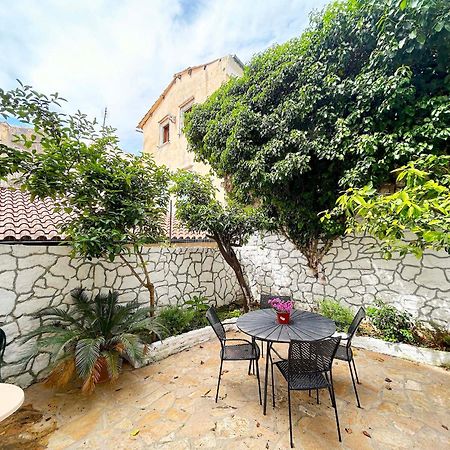 Traditional House With Ivy Garden Corfu  Exterior foto