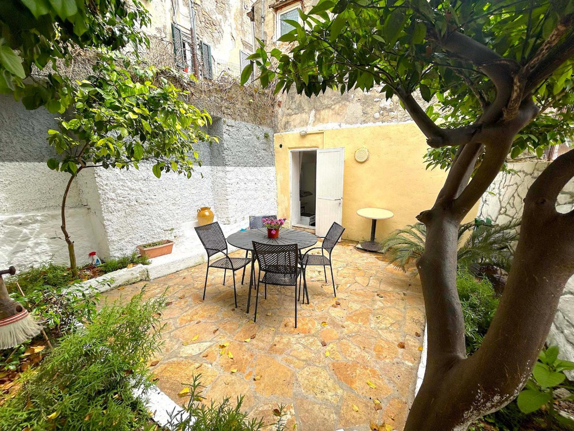 Traditional House With Ivy Garden Corfu  Exterior foto